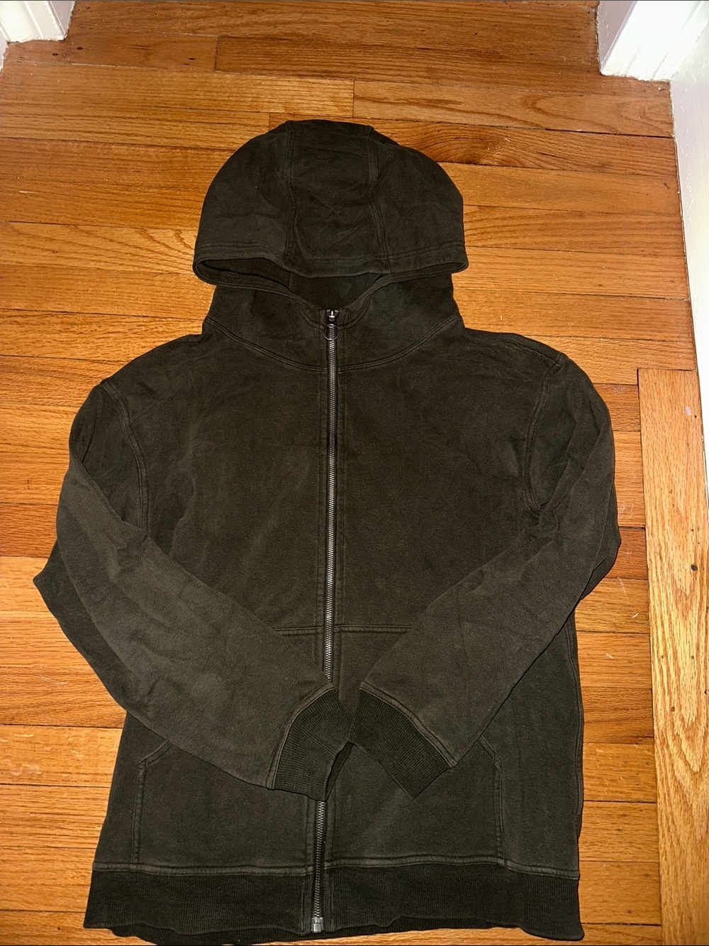 Lululemon Classic Zip-Up Hooded Sweatshirt - Dark Olive